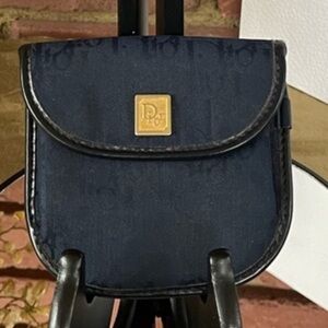 🔥Dior 🔥Dark 🔥Blue 🔥Pouch / coin purse with Gold Accent.